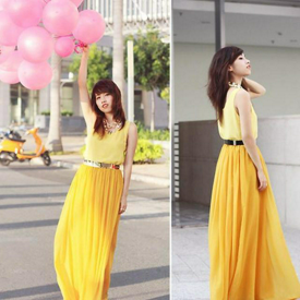 รูปภาพหน้าปกบทความ:15 ไอเดียแต่งตัวด้วยกระโปรงยาว 'Maxi skirt' ใส่กับอะไรก็สวย