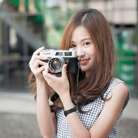 รูปภาพหน้าปกบทความ:'Photographers Girls' เมื่อผู้หญิงสะพายกล้อง :)