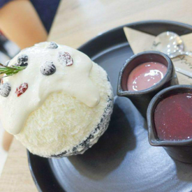 รูปภาพหน้าปกบทความ:จ๊ะจ๋า @ “CHEEVIT CHEEVA” มาเชียงใหม่ต้องมาโดนบิงซูร้านนี้