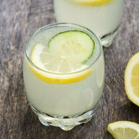 รูปภาพหน้าปกบทความ:'Cucumber Lemon Drop' เครื่องดื่มค็อกเทลสูตรใหม่ ดื่มแล้วชื่นใจซะไม่มี