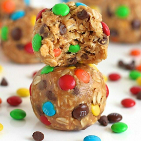 รูปภาพหน้าปกบทความ:'No-Bake Monster Cookie Balls' คุกกี้บอลแสนเริ่ด ไม่ต้องใช้เตาอบ