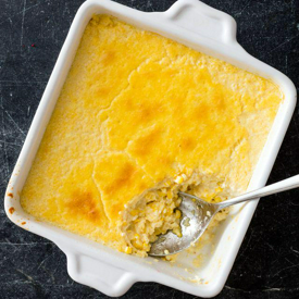 รูปภาพหน้าปกบทความ:'Corn Pudding' พุดดิ้งข้าวโพดแสนอร่อย ไม่ว่าใครก็ต้องน้ำลายไหลชัวร์