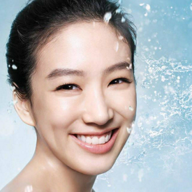 รูปภาพหน้าปกบทความ:Top 5 : Cleansing Water ใช้ดี ล้างเครื่องสำอางได้หมดจด