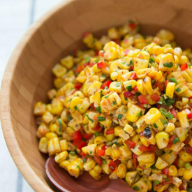 รูปภาพหน้าปกบทความ:Fire Roasted Corn Salad สลัดข้าวโพดสุดฟิน อร่อยได้เพลินแบบไม่ต้องกลัวอ้วน