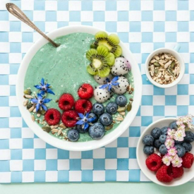 รูปภาพหน้าปกบทความ:'Mermaid Smoothie Bowl' สมูทตี้นางเงือก สีฟ้าสะดุดตา อร่อยง่ายแบบไขมันต่ำ