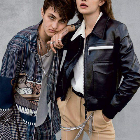 รูปภาพหน้าปกบทความ:ส่องหนุ่มหล่อ 'Anwar Hadid' น้อง Gigi Hadid #หล่อแบบนี้มีแฟนยังคะ