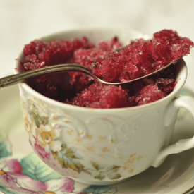 รูปภาพหน้าปกบทความ:Vino Cola Granita สูตรไอศกรีมกรานิต้ารสไวน์แดงผสมโคล่า ความอร่อยฉบับผู้ใหญ่ที่น่าลิ้มลอง  