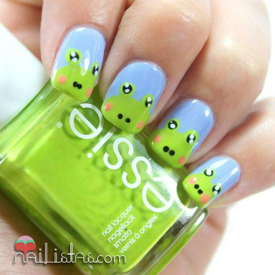 รูปภาพหน้าปกบทความ:เตรียมส่งท้ายหน้าฝน กับ ไอเดียเพ้นท์เล็บ "Frog Nails" เจ้ากบตัวจิ๋วโทนสีเขียว สุดน่ารัก!