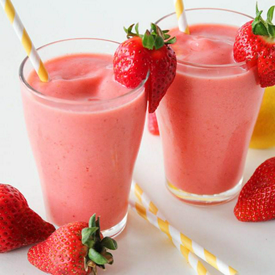 รูปภาพหน้าปกบทความ:Strawberry Lemonade Smoothie สมูทตี้สตรอว์เบอร์รี่เลมอนเนด หวานๆ เปรี้ยวๆ สดชื่นถึงใจ