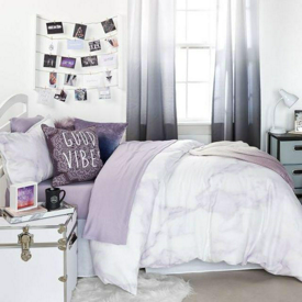 รูปภาพหน้าปกบทความ:ไอเดียแต่งห้องนอนโทน "purple bedroom" สวยน่าค้นหา มีเสน่ห์จนต้องตกหลุมรัก 