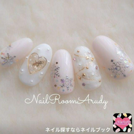 รูปภาพหน้าปกบทความ:20 ไอเดียลายเล็บแนว 'Winter Nail' ในโทนสีหวาน สไตล์สาวญี่ปุ่น