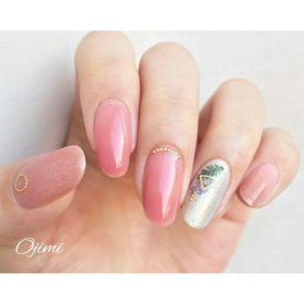 รูปภาพหน้าปกบทความ:ไอเดียเติมความน่ารักแบบ 'Pink Nails' โทนสีชมพูหวานๆ รับวันวาเลนไทน์