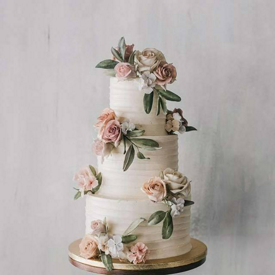 รูปภาพหน้าปกบทความ:20 ไอเดียเค้กงานแต่ง "Spring Wedding Cakes" ผลิบานไปด้วยความหอมหวาน! 