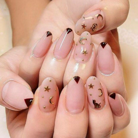 รูปภาพหน้าปกบทความ:ส่องเล็บสวย 'Nail star' เพ้นท์เล็บรูปดาวสวยหวานฟรุ้งฟริ้งเวอร์ 