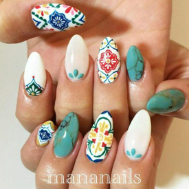 รูปภาพหน้าปกบทความ:Boho chic summer nails เพ้นท์เล็บให้ชิคสไตล์ 'โบโฮ'