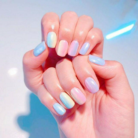 รูปภาพหน้าปกบทความ:เพิ่มความฟรุ้งฟริ้ง ด้วยไอเดียแต่งเล็บแบบ 'Cute Nail' โทนสีหวาน น่ารักๆ