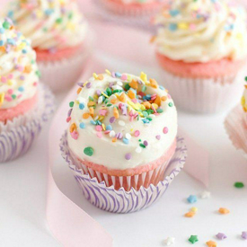 รูปภาพหน้าปกบทความ:ไอเดียขนมคัพเค้ก "Cupcake Recipes" กินได้เรื่อยๆ ไม่มีเบื่อ #เล็กและดูสวย