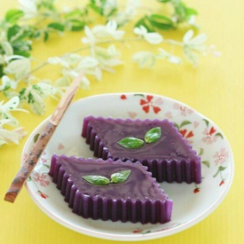 รูปภาพหน้าปกบทความ:ของมันต้องเด็ด! Purple Sweet Potato Yokan ขนมหวานสไตล์ญี่ปุ่น อร่อยเต็มรสมันม่วงแท้ๆ 