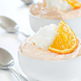 รูปภาพหน้าปกบทความ:อร่อยนุ่ม! ชวนทำ 'ORANGE FLUFF' ขนมหวานรสส้มแสนอร่อย หวานนุ่มแบบฟูๆ 