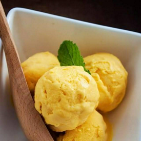 รูปภาพหน้าปกบทความ:อร่อยน่าลอง! สูตร 'MANGO GELATO' ไอศกรีมเจลาโต้มะม่วง หวานเย็นชื่นใจสไตล์อิตาเลียน