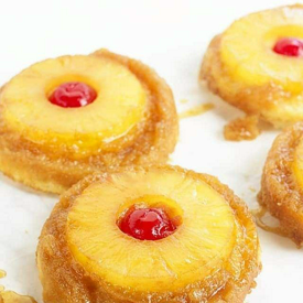 รูปภาพหน้าปกบทความ:Pineapple Upside Down Sugar Cookies สูตรคุกกี้สับปะรดเชอร์รี่ อร่อยเพลินชุ่มฉ่ำเกินห้ามใจ