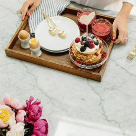 รูปภาพหน้าปกบทความ:ตกหลุมรักซ้ำๆ ไอเดียจัดจานมื้อเช้าสไตล์ 'Romantic Breakfast' แบบสาย ฝ. ยั่วน้ำลายขั้นสุด !!