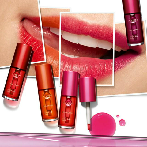 รูปภาพหน้าปกบทความ:กระเป๋าตังค์สั่นแล้วค่ะซิส! กับ ‘Water Lip Stain’ จาก Clarins เฉดสีสดใส สวยแรง จนต้องรีบสอย!