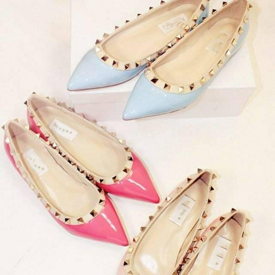 รูปภาพหน้าปกบทความ:แฟชั่น Flat Shoes รองเท้าส้นเตี้ย เก๋ๆ สวยใส ใส่สบาย