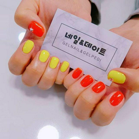 รูปภาพหน้าปกบทความ:สดใส แสบซ่า แต่งเล็บ 'Orange Nail' อิน Pantone 2019 จัดลุคหน้าร้อน แบบไบรท์ๆ สไตล์วัยทีน