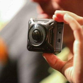 รูปภาพหน้าปกบทความ:ตามส่องกล้อง "Action Camera 360 องศา" กล้องออกใหม่สำหรับสาวขาลุย!