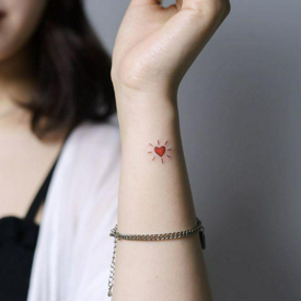 รูปภาพหน้าปกบทความ:mini minimal tattoo จัดเล็กไม่จัดใหญ่กับไอเดียรอยสัก 'จิ๋ว' จาก IG : no.16____ ถึงจะจิ๋วแต่แจ๋วนะเออ