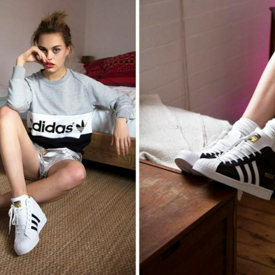 รูปภาพหน้าปกบทความ:3 สไตล์ มิกซ์แอนด์แมทช์ รองเท้าผ้าใบ Adidas Superstar