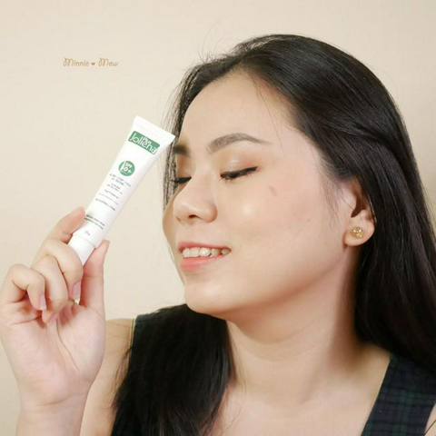 รูปภาพหน้าปกบทความ:กันแดดหลอดเดียว เพื่อผิวสวยใสไร้ความมัน! Joliena Plus SPF50+ PA++++