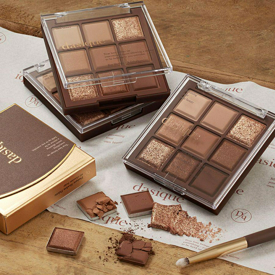 รูปภาพหน้าปกบทความ:เห็นแล้วอยากกิน! DASIQUE Shadow Palette #Chocolate Fudge พาเลตต์โทนสีช็อกโกแลต แต่งตาสวยคมสะกดใจ 🍫