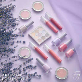 รูปภาพหน้าปกบทความ:เก็ทลุคเมคอัพโทนสีม่วง ไปกับ 'Aritaum Lavender Fog Collection' ฟินิชสวยละมุน หวานแต่ไม่เลี่ยน #สายเกาไม่ควรพลาด