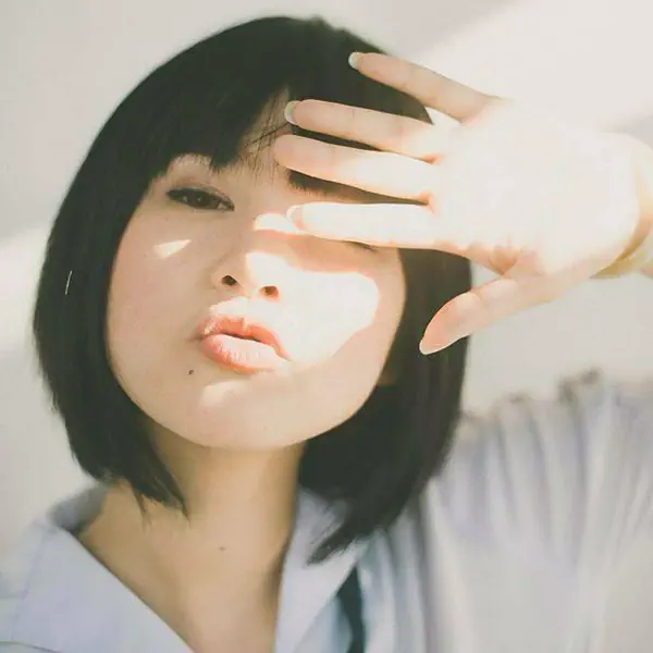 รูปภาพหน้าปกบทความ:รวมมาให้แล้ว! 'เครื่องสำอาง' ราคาน่าคบ สำหรับสาวน้อยวัยมัธยม