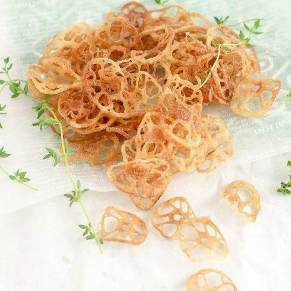 รูปภาพหน้าปกบทความ:'Renkon Chips' รากบัวทอดสไตล์ญี่ปุ่น อร่อยง่ายได้ประโยชน์