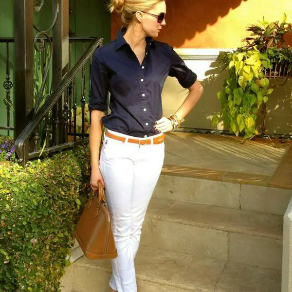 รูปภาพหน้าปกบทความ:26 ไอเดียใส่ "เสื้อเชิ้ตสีดำ" ให้ดูสวย ล้ำ ทันสมัย !!