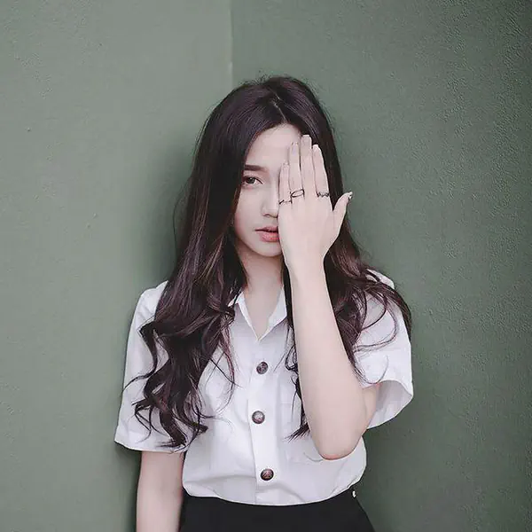 รูปภาพหน้าปกบทความ:แต่งตัวสไตล์สาวมหา'ลัย เพิ่มความมั่นใจ ไปเรียนวันไหนก็ไม่เอ้าท์!