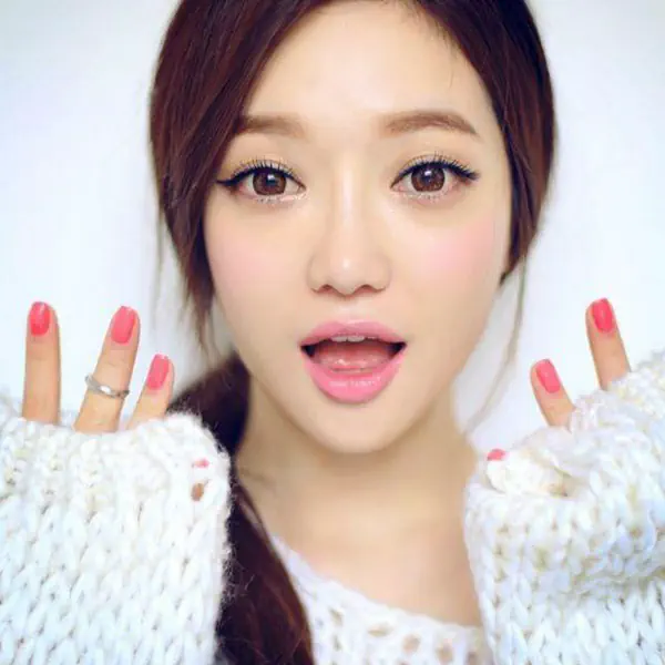 รูปภาพหน้าปกบทความ:เช็คกันหน่อยมั้ย ทำเล็บแบบไหนขยี้ใจหนุ่มๆ ใน Pantip