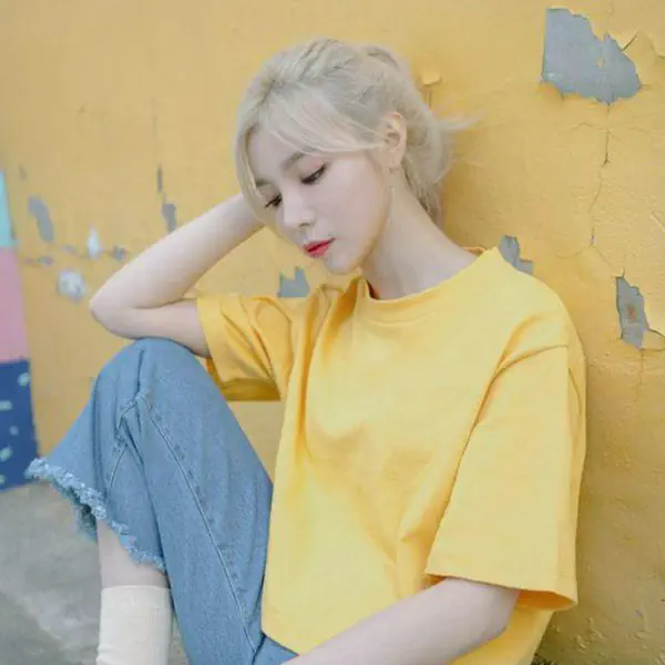 รูปภาพหน้าปกบทความ:เท่แบบสาวหวาน 30 ไอเดียแมทยีนส์+เสื้อสีพาสเทล ให้เท่+น่ารัก อย่างลงตัว