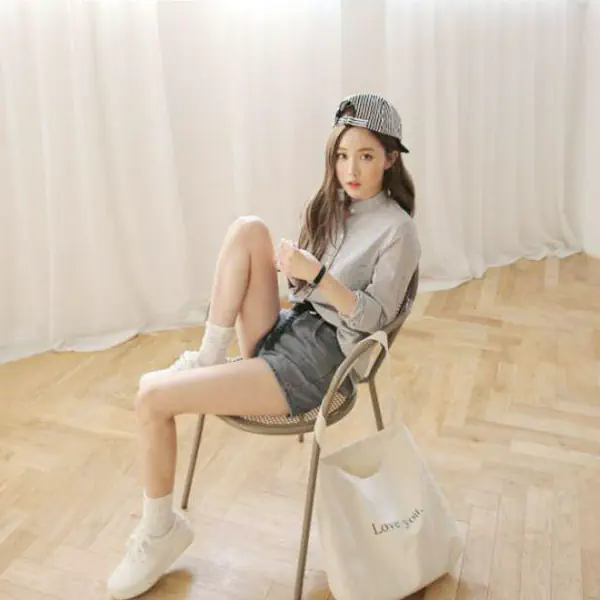 รูปภาพหน้าปกบทความ:แต่งตัวง่ายๆ ในวันสบายแบบ "Casual outfit" แต่งตัวแบบเบสิคลุคได้แบบ Every day
