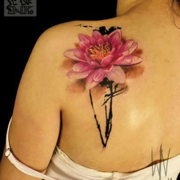 รูปภาพหน้าปกบทความ:'รอยสักหัวใหล่' สวยๆ สำหรับผู้หญิง ทั้งเก๋ทั้งเซ็กซี่