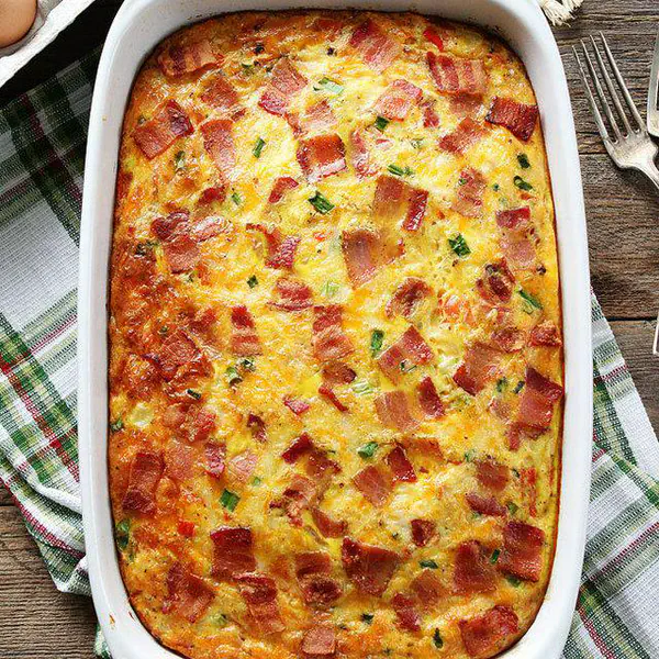 รูปภาพหน้าปกบทความ:น่ากินสุดๆ กับ Casserole เมนูง่ายๆ สุดฟินกับไข่และเบคอน!