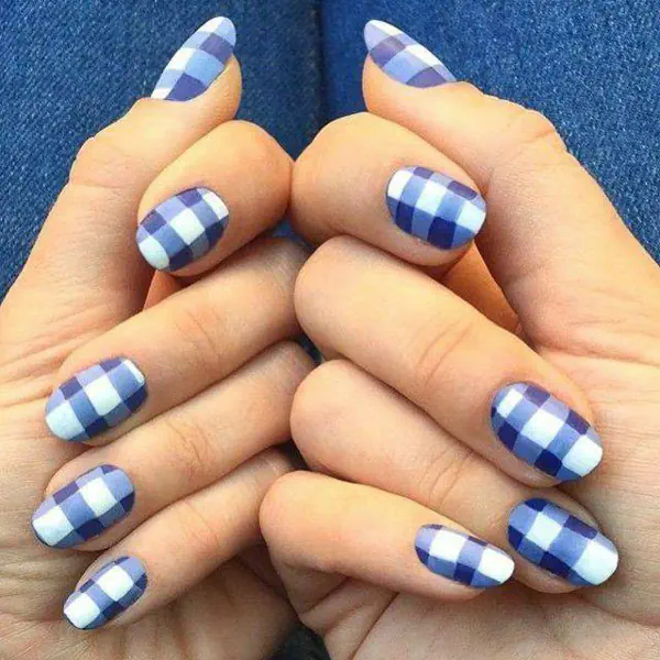 รูปภาพหน้าปกบทความ:'GINGHAM AND PLAID' เมื่อลายสก๊อตสุดคลาสสิกกลายเป็นลายเล็บ!