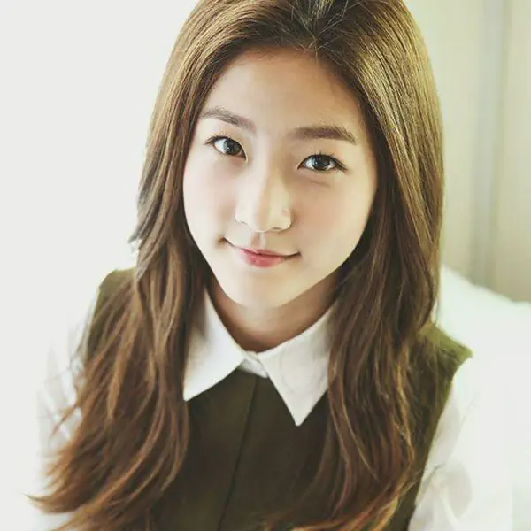รูปภาพหน้าปกบทความ:รวมทรงผมนักแสดงวัยรุ่นเกาหลี 'คิมแซรน (Kim Sae Ron)' จากซีรี่ส์ High School Love On