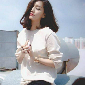 รูปภาพหน้าปกบทความ:รวม 25 ทรงผมสั้นแบบปัดข้าง สวย ชิค มีสไตล์