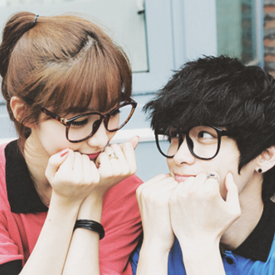 รูปภาพหน้าปกบทความ:10 วิธีอวดแฟนยังไง? ให้ไม่ดูน่าหมั่นไส้ในสายตาเพื่อน !!