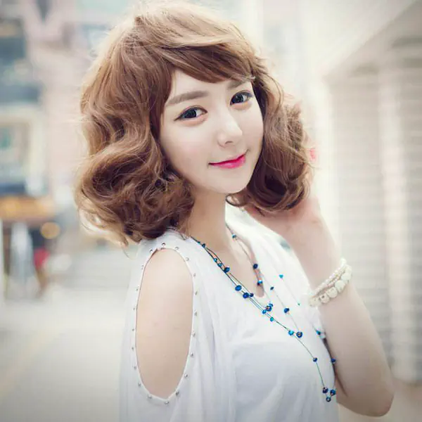 รูปภาพหน้าปกบทความ:6 ข้อควรระวังหลังการดัดลอนผม รู้ก่อน ผมจะได้ไม่เสีย!
