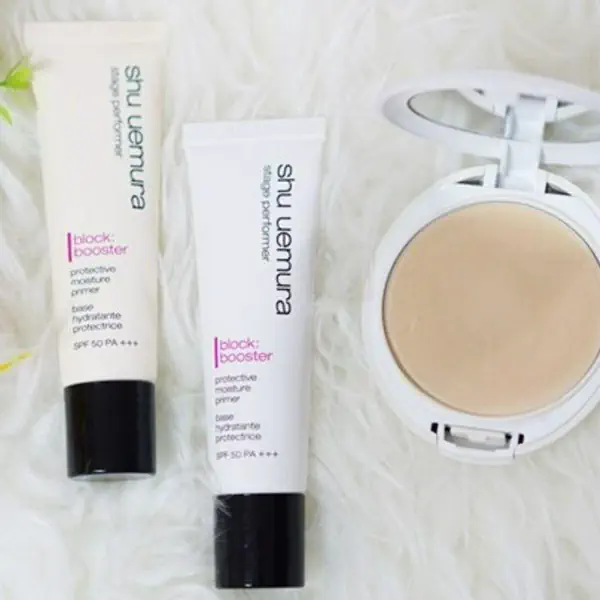 รูปภาพหน้าปกบทความ:Review : Shu Uemura Block Boosterและ The Lightbulb Aerial Compact ไอเทมเด็ดที่ต้องมี